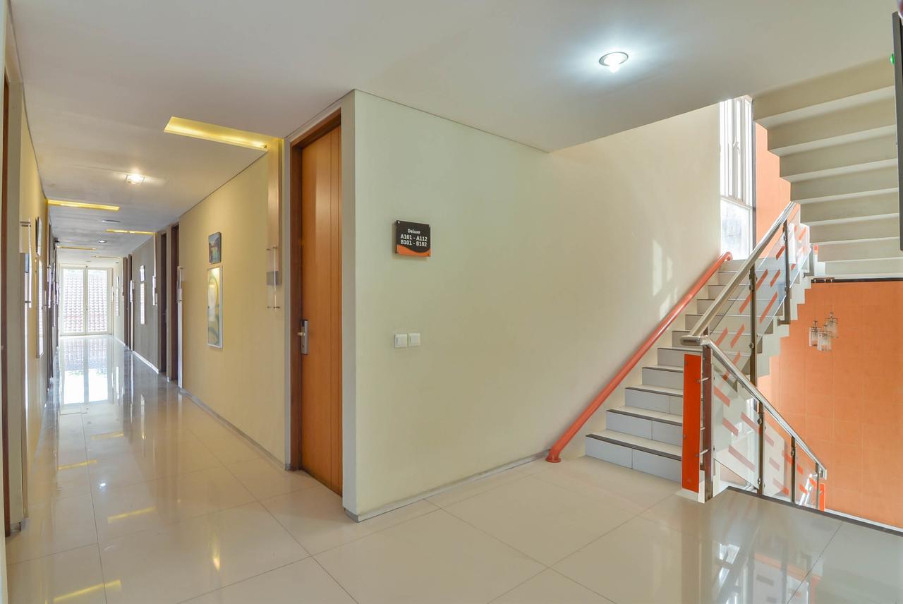 Image And Resto Hotel Bandung